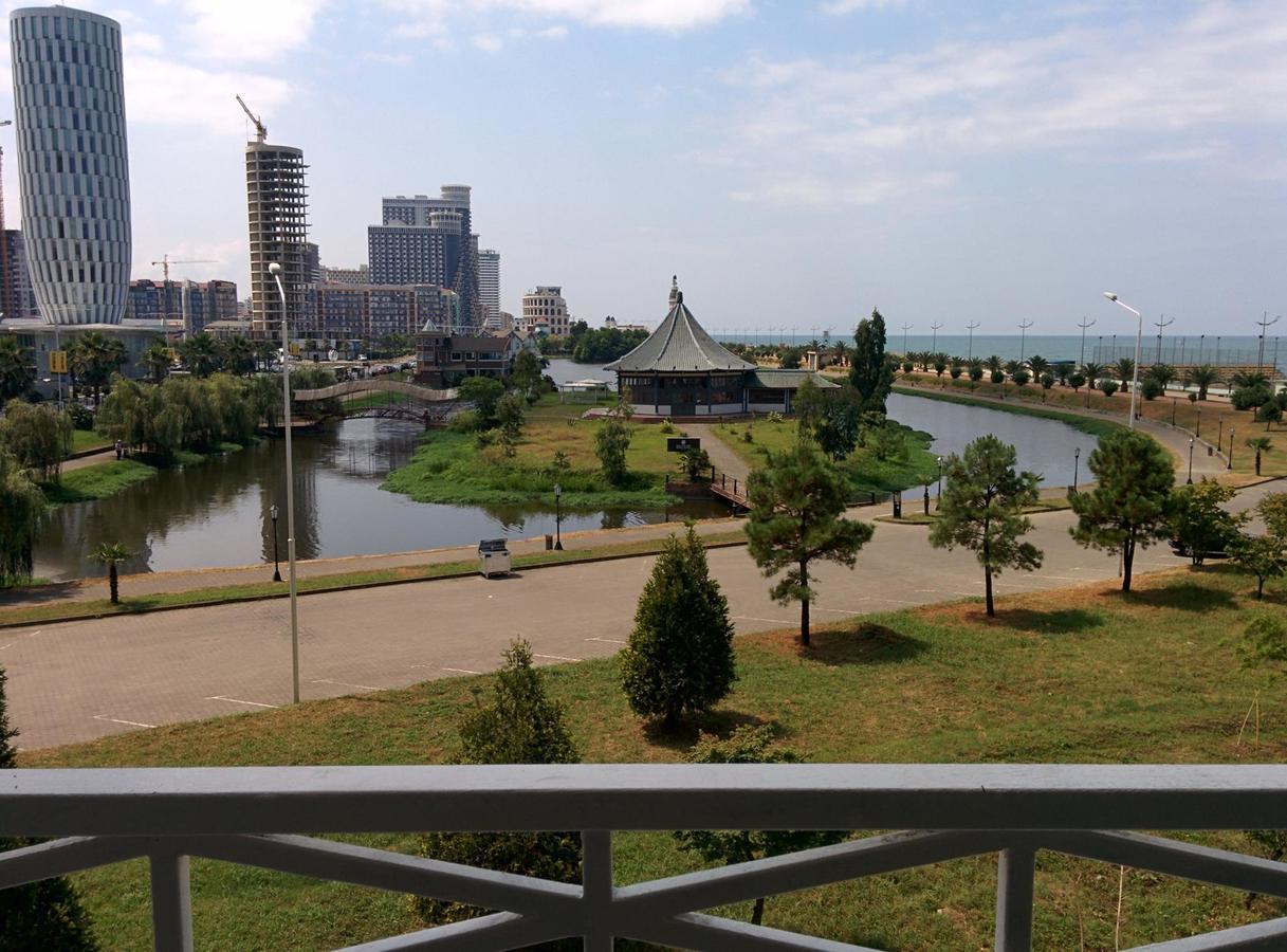 Paradise Apartment Batumi Kültér fotó